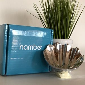 NIB Nambé oceana sea shell dip bowl.